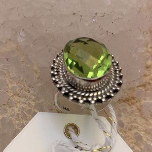 925 price firm peridot ring size 8 it’s a great piece luv peridot it’s yours,🌹